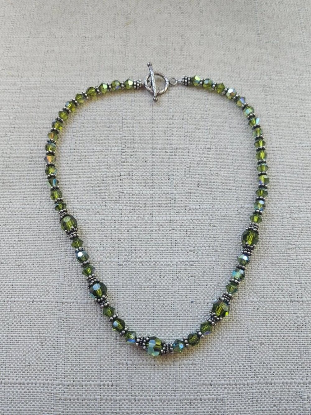 Vintage Choker Necklace Sterling Silver With Green Beads Comes in a Box - Picture 10 of 14
